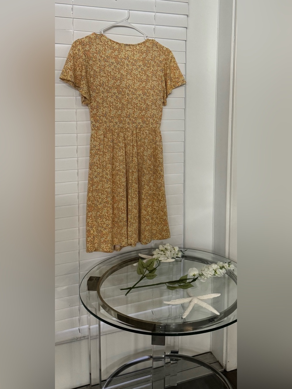 Aeropostale Yellow Floral A-Line V Neck Dress - Picture 2 of 7